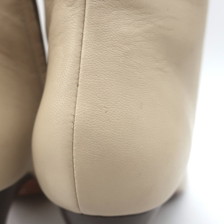 Chloe Oli Pointed Toe Ankle Boots Ivory Leather Size 39