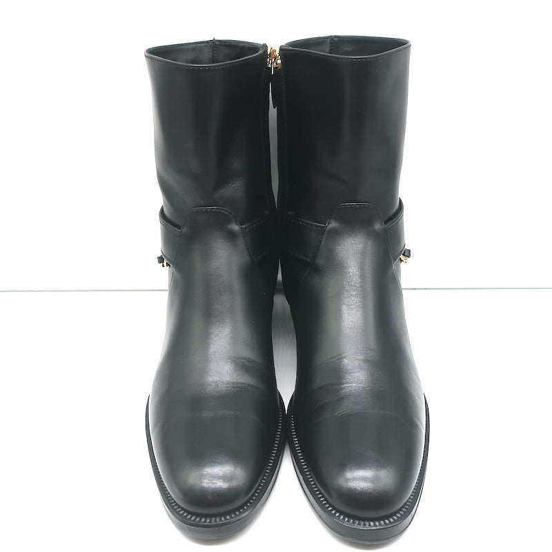 Chanel 22A CC Chain Short Riding Boots Black Leather Size 39 Ankle Boots