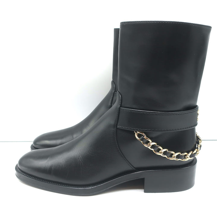 Chanel 22A CC Chain Short Riding Boots Black Leather Size 39 Ankle Boots