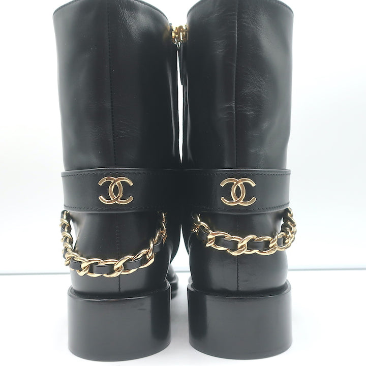 Chanel 22A CC Chain Short Riding Boots Black Leather Size 39 Ankle Boots