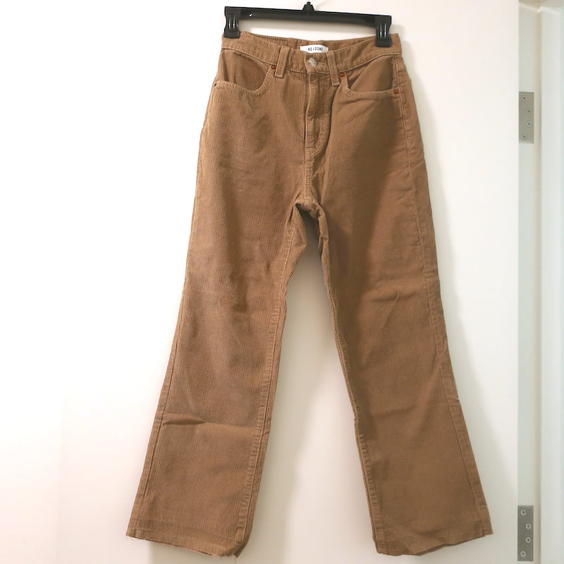 RE/DONE 70s Loose Flare Corduroy Pants Washed Khaki Size 25 – Celebrity  Owned
