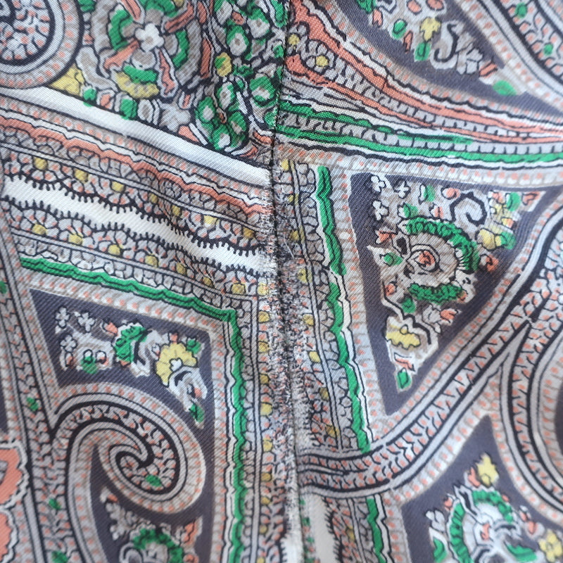 Prada Cropped Pants Gray Paisley Print Silk Twill Size 44