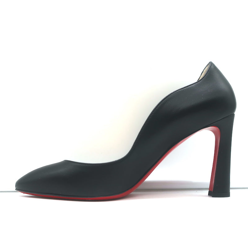 Christian Louboutin Agneska Scalloped Leather Pumps Black Size 39