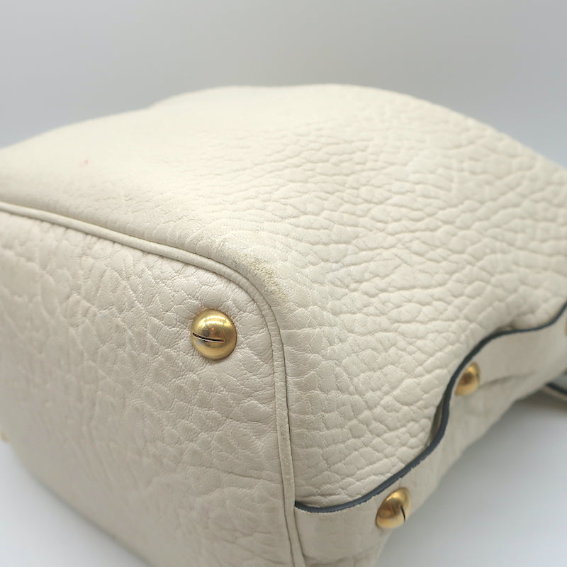 Christian Dior Bucket Bag Cream Grained Leather Small Shoulder Bag