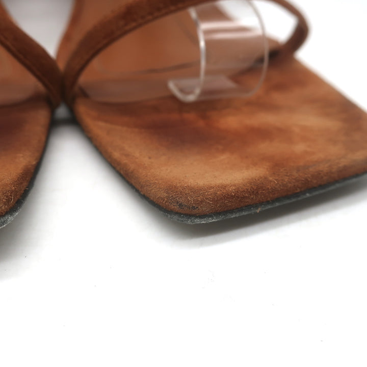 Khaite Georgia Ruched-Strap Kitten Heel Sandals Caramel Suede Size 40.5