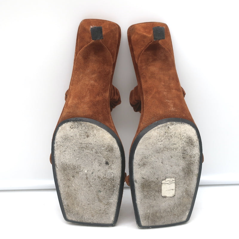Khaite Georgia Ruched-Strap Kitten Heel Sandals Caramel Suede Size 40.5