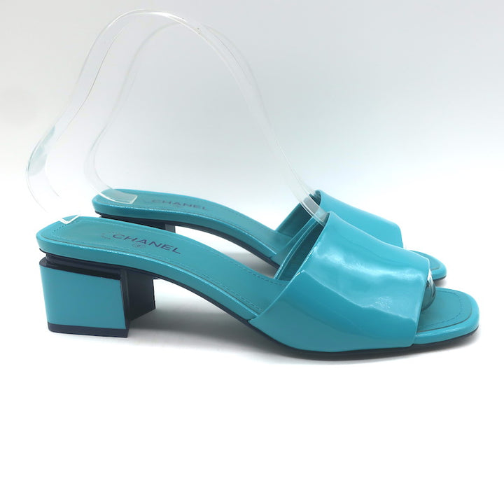 Chanel 22C CC Block Heel Mule Sandals Turquoise Patent Leather Size 36.5