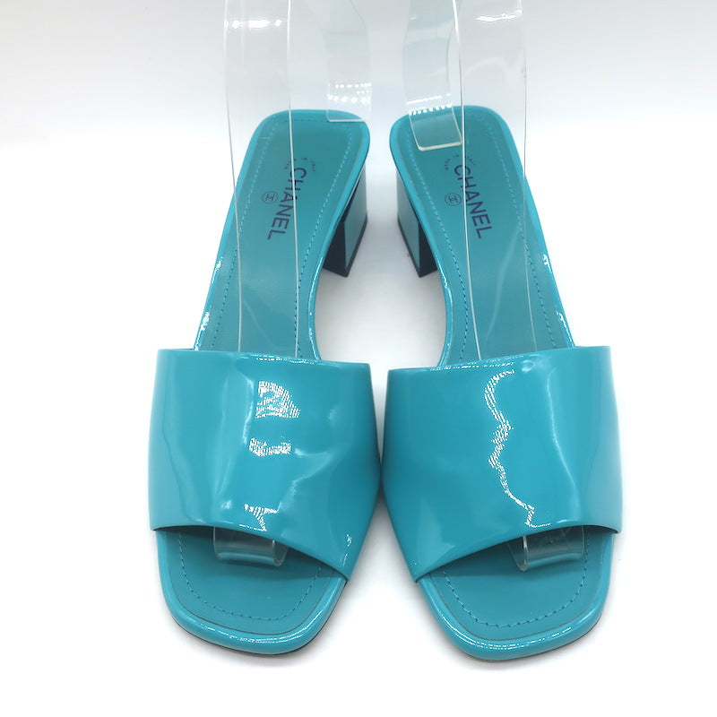 Chanel 22C CC Block Heel Mule Sandals Turquoise Patent Leather Size 36.5
