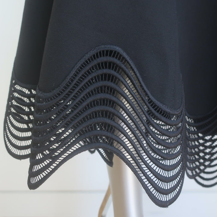 Akris Punto Waved Lace Midi Skirt Black Stretch Jersey Size US 4 NEW