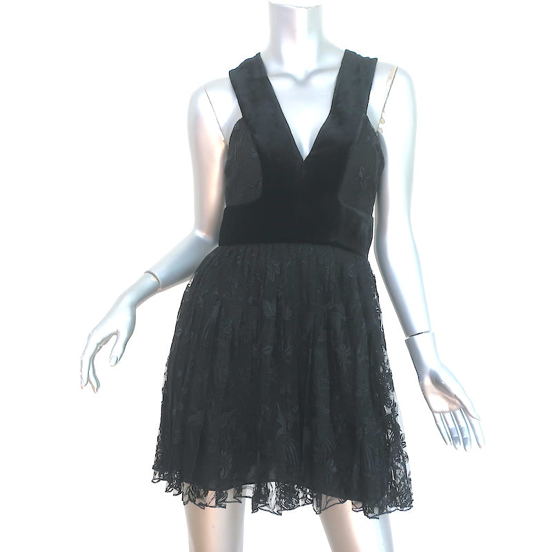 A.L.C. Mini Dress Black Velvet & Bird-Embroidered Lace Size 6 Celebrity Owned A.L.C. Mini Dress Black Velvet & Bird-Embroidered Lace Size 6 Celebrity Owned