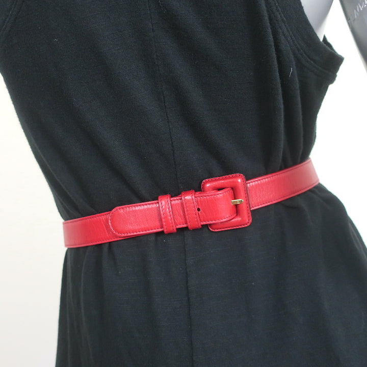 Vintage Chanel 1990 CC Small Fanny Pack Blue Quilted Denim &amp; Red Leather Size 75