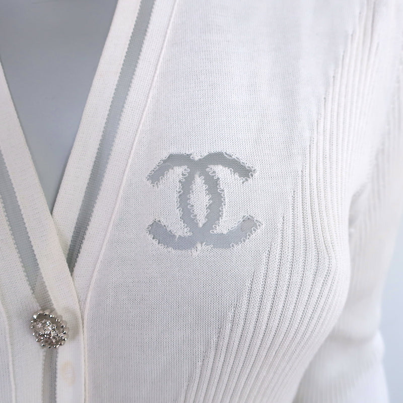 Chanel CC Long Cardigan White Cotton-Blend Ribbed Knit Size 42 V-Neck Sweater