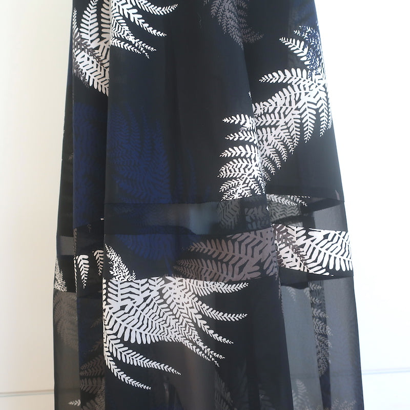 Sacai Leaf Print Ultra Wide Leg Pants Black &amp; Navy Chiffon Size 2