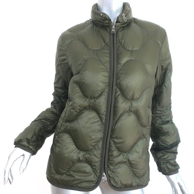 Pre-loved/Used Moncler Women's Coats & Jackets: $650