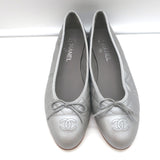 Chanel CC Cap Toe Bow Ballet Flats Silver Metallic Quilted Leather Size 41.5