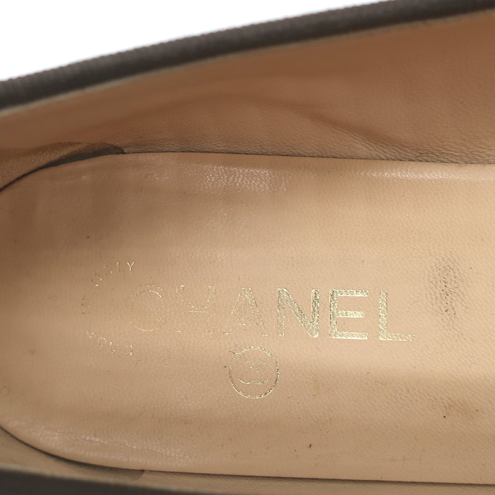 Chanel CC Cap Toe Bow Ballet Flats Dark Brown/Black Lambskin Leather Size 42