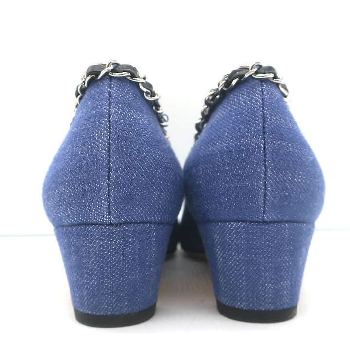 Chanel Chain Link Cap Toe Pumps Blue Denim Size 36 Pointed Toe Kitten Heel NEW