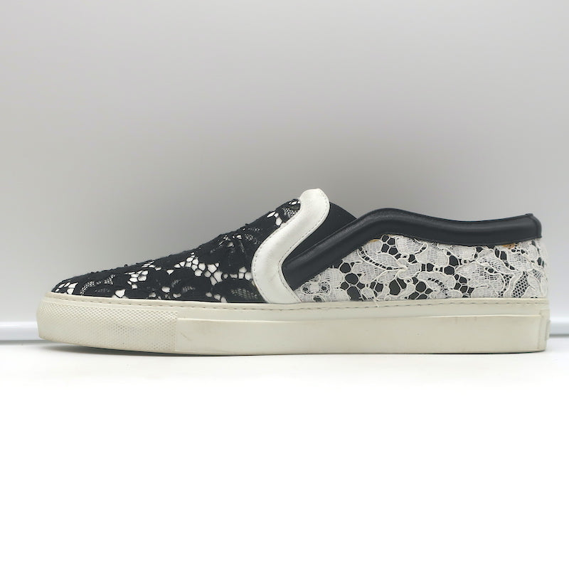 Givenchy Two-Tone Lace Slip-On Skate Sneakers Black &amp; White Size 41