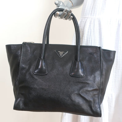 Pre-loved/Used Prada Handbags: $799