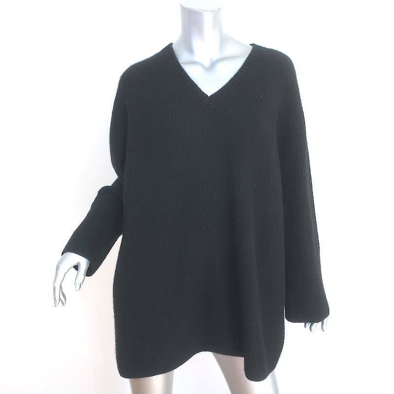 Pre-loved/Used The Row Women's Sweaters: $495