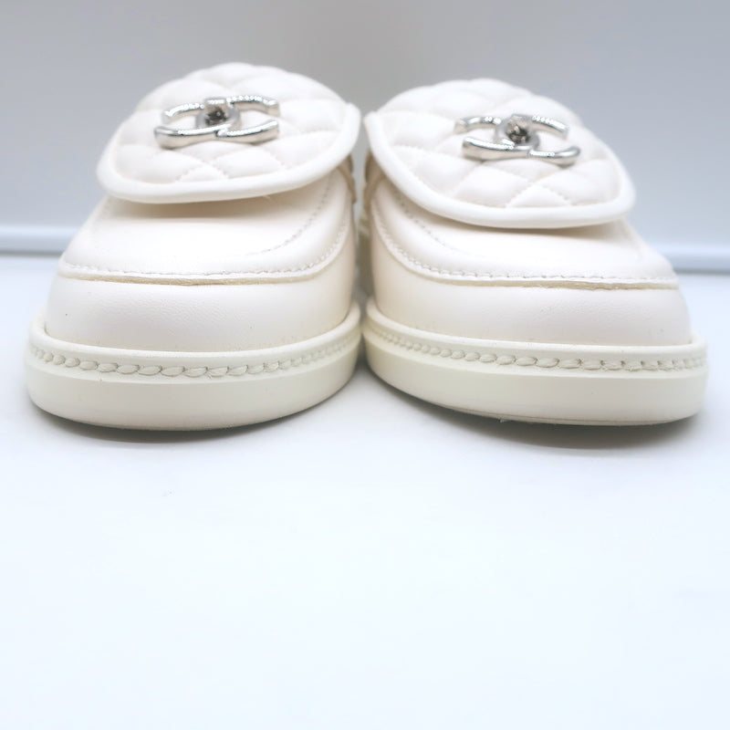 Chanel 20B CC Turn Lock Quilted Tab Loafers White Leather Size 37.5