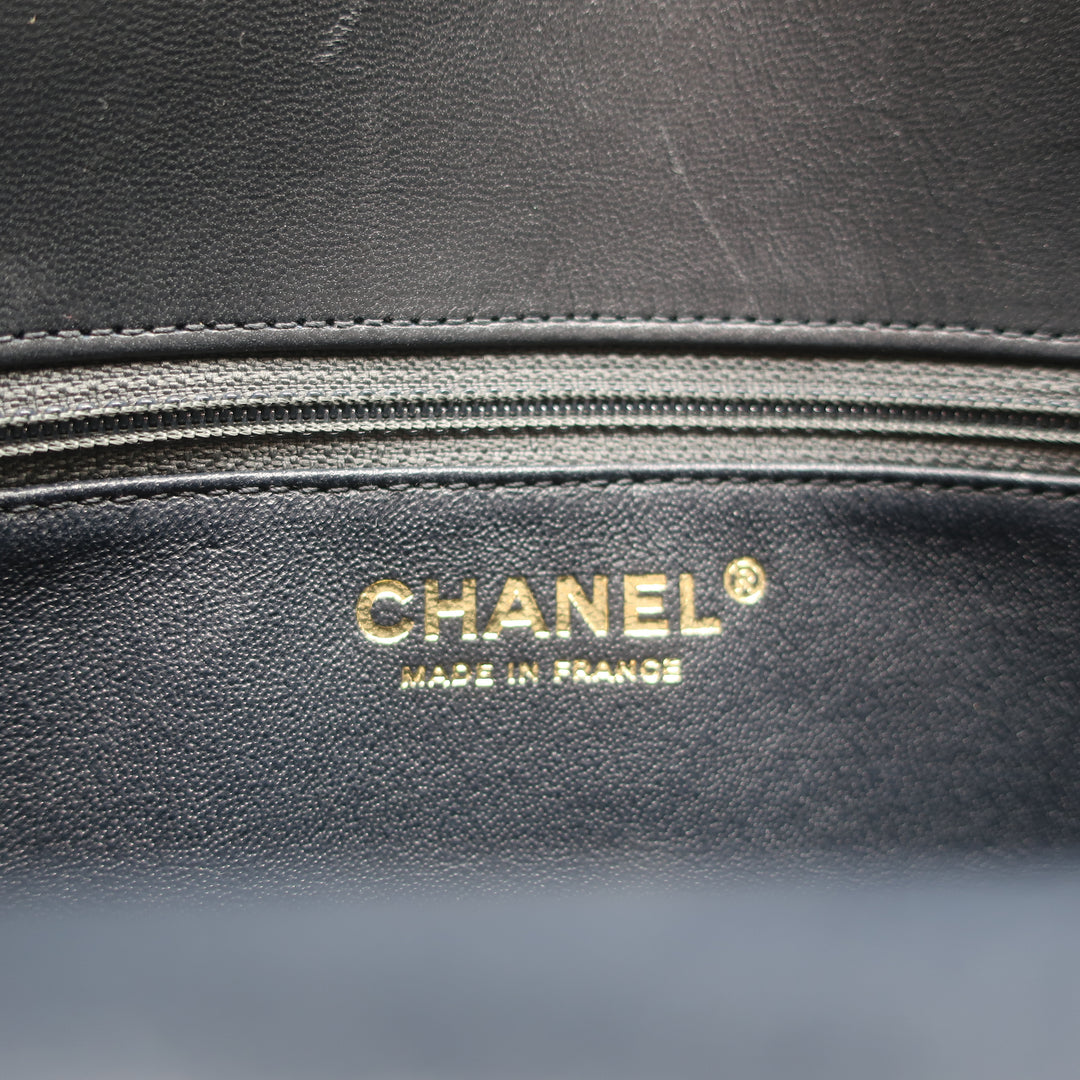 CHANEL TWO TONE DOUBLE FLAP BAG GRAY AND BLACK WITH LEATHER COVERED CC