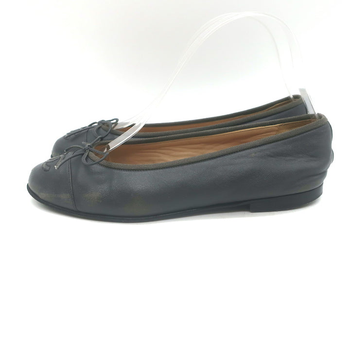 Chanel CC Cap Toe Ballet Flats Dark Gray Leather Size 36