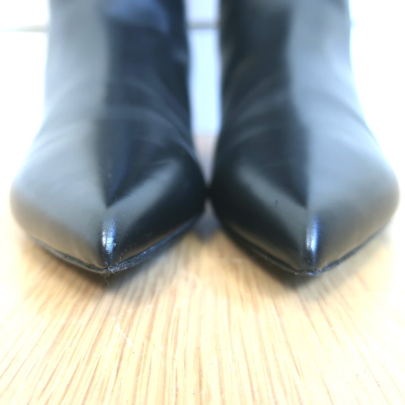 Louis Vuitton Thigh High Flat Boots Black &amp; White Leather Size 38