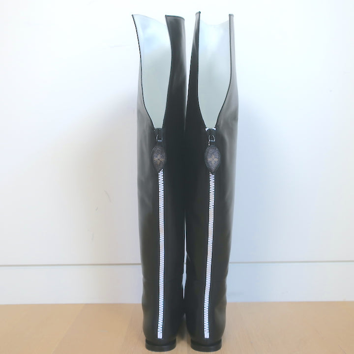 Louis Vuitton Thigh High Flat Boots Black &amp; White Leather Size 38