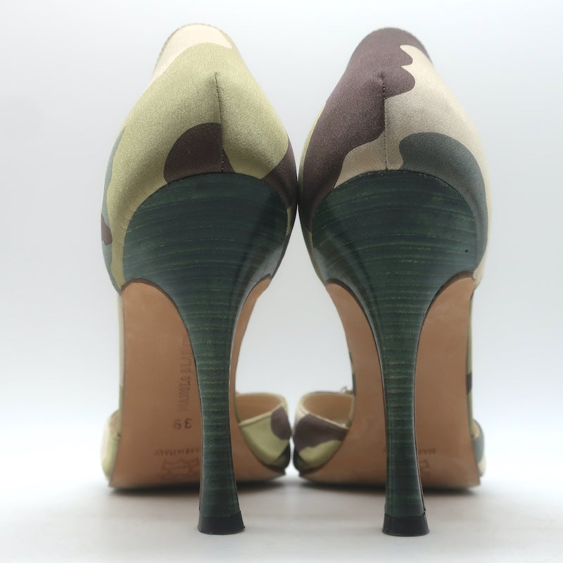 Manolo Blahnik Sedaraby Crystal Buckle d&