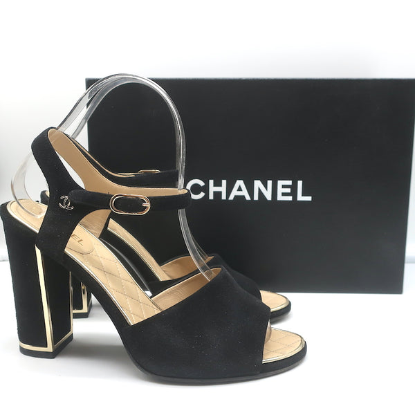 靴 CHANEL BLACK ANKLE STRAP WRAP HEELS Chanel Black Sequin and Satin Platform Ankle Wrap Pumps Size