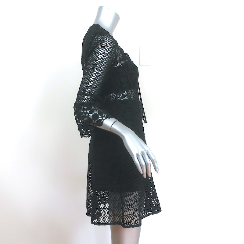 Self-Portrait Lace-Up Mini Dress Black Guipure Lace Size US 6 Bell Sle Celebrity Owned Self-Portrait Lace-Up Mini Dress Black Guipure Lace Size US 6 Bell Sle Celebrity Owned