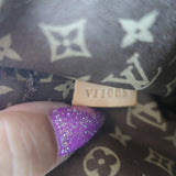 Louis Vuitton Globe MM Shopper Tote Ecru Canvas Shoulder Bag