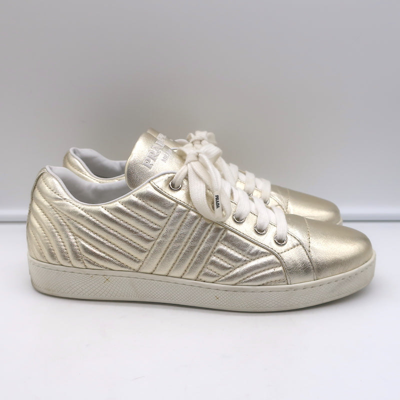 Prada Diagramme Quilted Low Top Sneakers Gold Metallic Leather Size 39