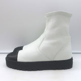 Chanel 22B CC Cap Toe Bicolor Stretch Leather Ankle Boots Cream/Black Size 37.5