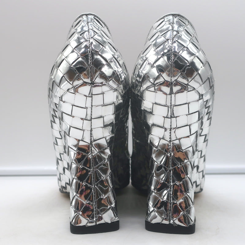 Bottega Veneta Comet Woven Mirror Leather Wedge Pumps Silver Size 38.5