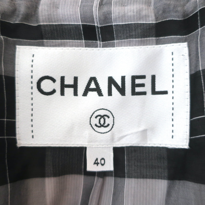 Chanel Pearl-Trimmed Metallic Lesage Jacket Silver/White Wool-Blend Size 40