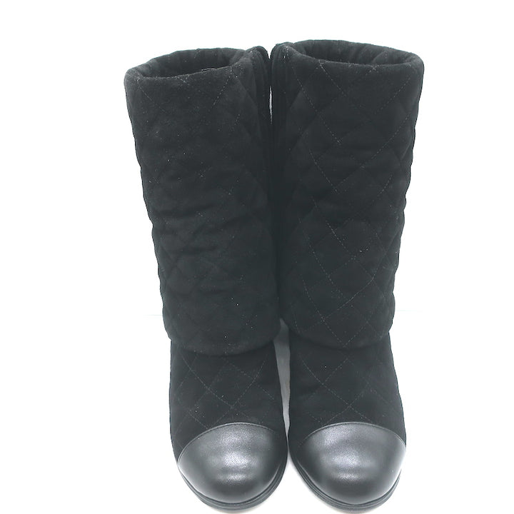 Chanel 17B Clover &amp; Heart Quilted Fold-Over Boots Black Suede Size 35.5