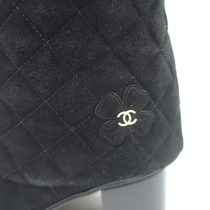 Chanel 17B Clover &amp; Heart Quilted Fold-Over Boots Black Suede Size 35.5
