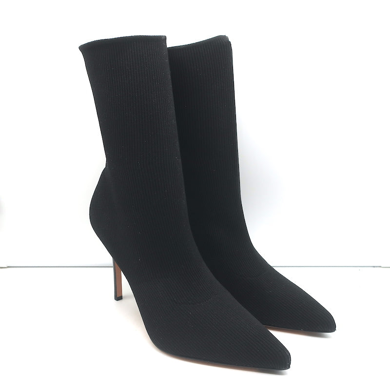 Pre-loved/Used Veronica Beard Women's Boots: $350
