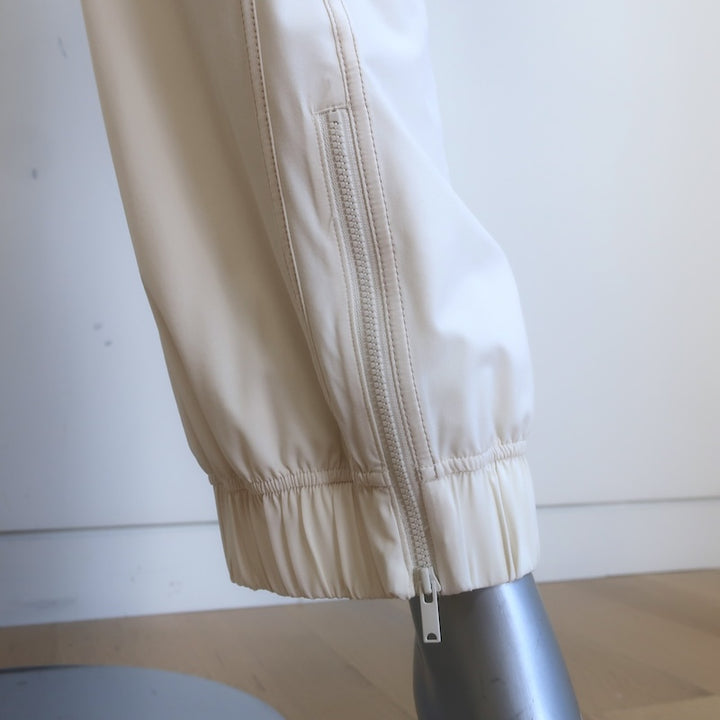 Lululemon Define High-Rise Swift Joggers Cream Size Extra Small