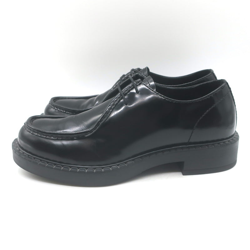 Prada Brushed Leather Lace-Up Shoes Black Size 7