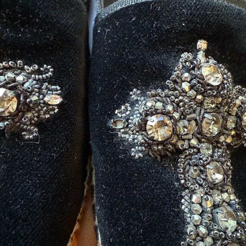 Dolce &amp; Gabbana Crystal Cross-Embroidered Espadrilles Black Velvet Size 9