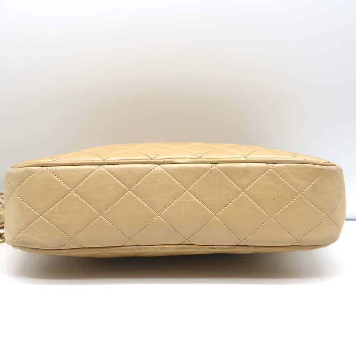 Vintage Chanel Quilted Tassel Camera Bag Beige Leather Chain Strap Shoulder Bag