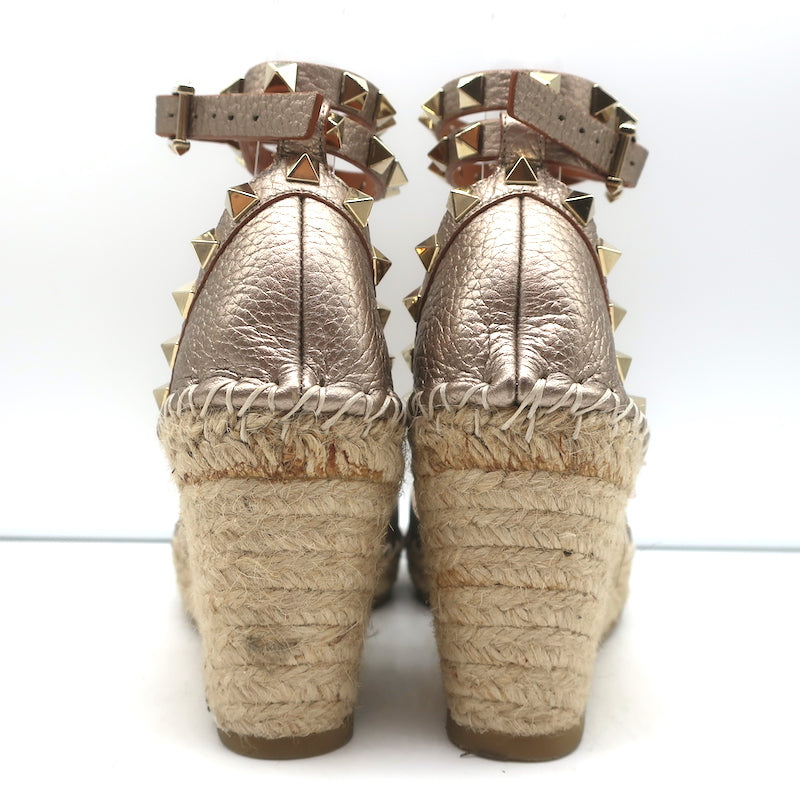 Valentino Rockstud Espadrille Wedges Rose Gold Metallic Leather Size 35