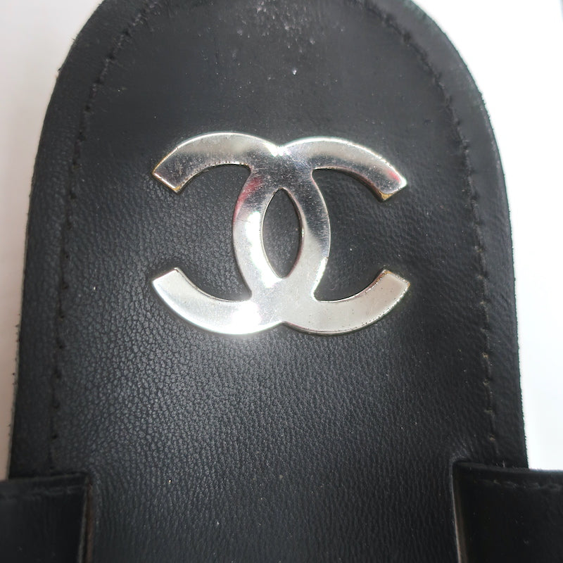 Chanel CC Chain-Trimmed Slingback Sandals Black Leather Size 39 C