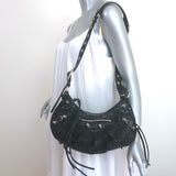 Pre-loved/Used Balenciaga Handbags: $1150