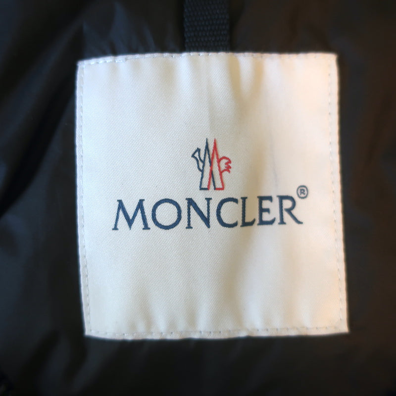 Moncler Blavet Down Puffer Vest Black Size 3