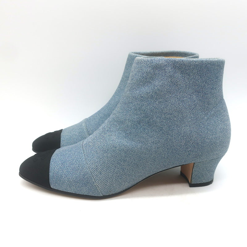 Chanel CC Grosgrain Cap Toe Denim Ankle Boots Blue &amp; Black Size 38.5