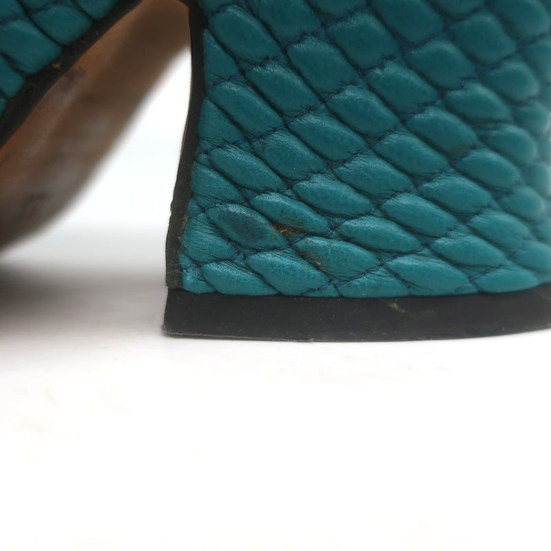 Bottega Veneta Quilted Leather Platform Mules Teal Size 35.5 Open Toe Heels